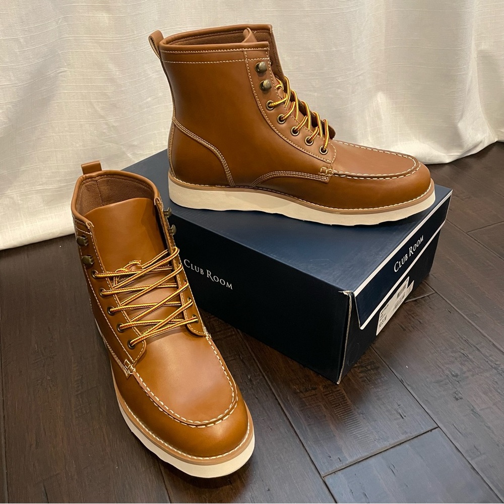 NWT Club Room Men’s Arthur Lug Sole Boot